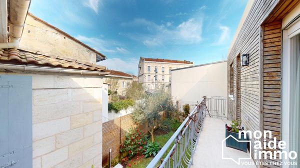 RARE belle maison de ville avec garage et spa de nage