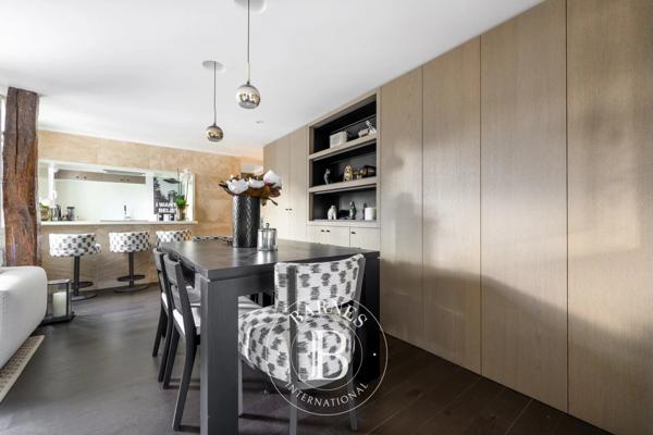 Paris 8ème, Appartement 1 Chambre -  54 m² à vendre