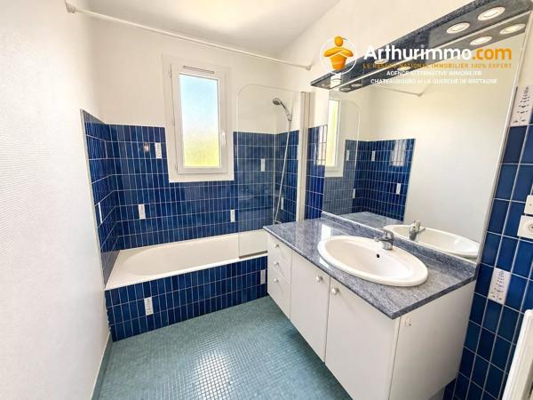 Vente                                                      Maison
                        
                     7 pièces                      112 m2                     à Rennes
