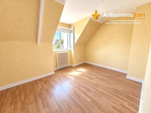 Vente                                                      Maison
                        
                     7 pièces                      112 m2                     à Rennes