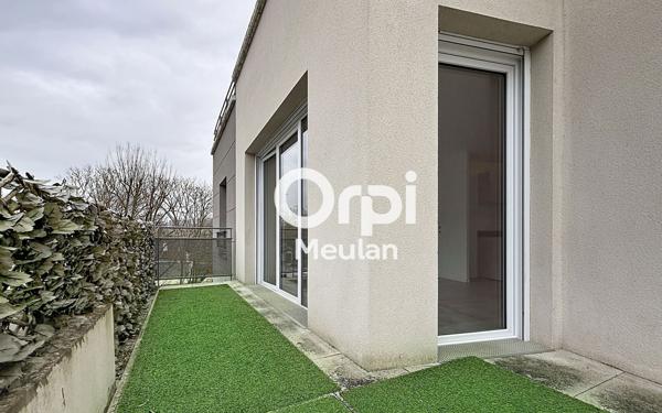 Appartement à vendre    3 pièces • 63 m2 Hardricourt