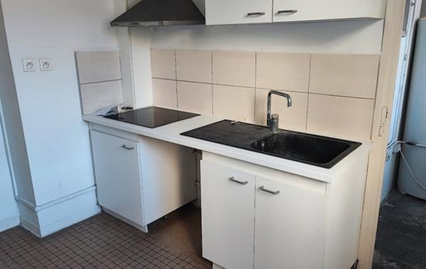 Vente Appartement P3 à rafraîchir Nimes   