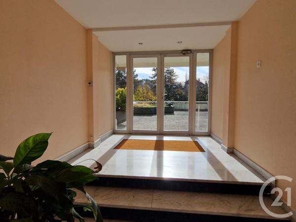 Appartement F3 à vendre  3 pièces - 84,61 m2 GRENOBLE - 38