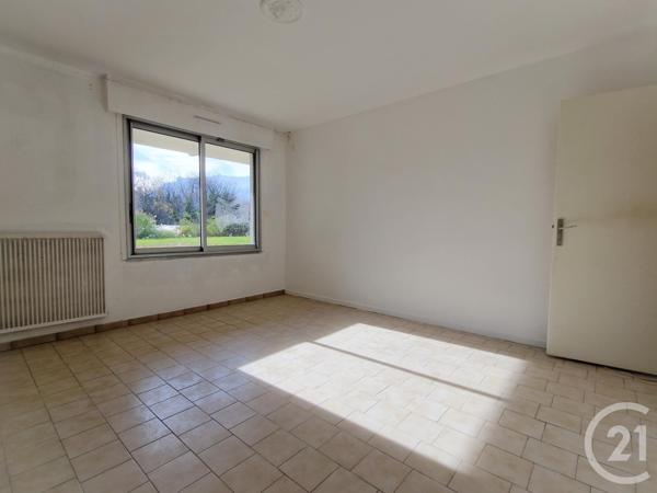 Appartement F3 à vendre  3 pièces - 84,61 m2 GRENOBLE - 38