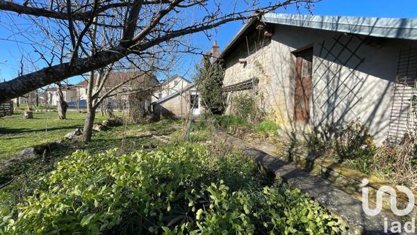 Maison de village 6 pièces de 122 m² à Fontaine-lès-Luxeuil (70800)