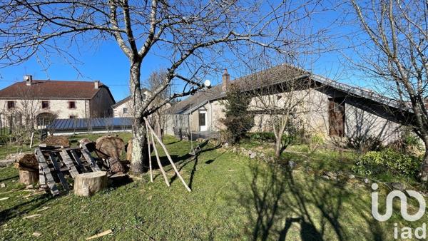 Maison de village 6 pièces de 122 m² à Fontaine-lès-Luxeuil (70800)