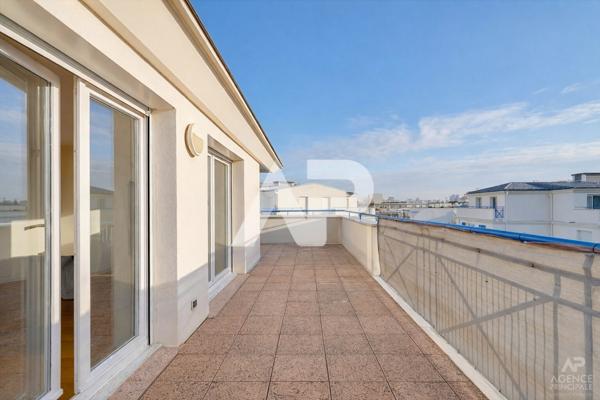 Appartement Rueil Malmaison 5 pièce(s) 109.70 m2 €895 000 ** - Référence 19855