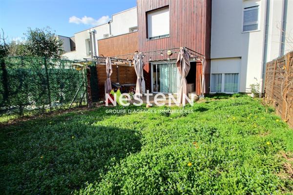 Maison Venissieux#ECOLES #TRANSPORTS #PARCS #100M2# JARDIN