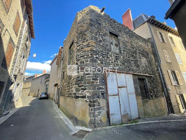 Achat maison Saint-Flour - 8 pièce(s) - 260 m² - 129 000 €