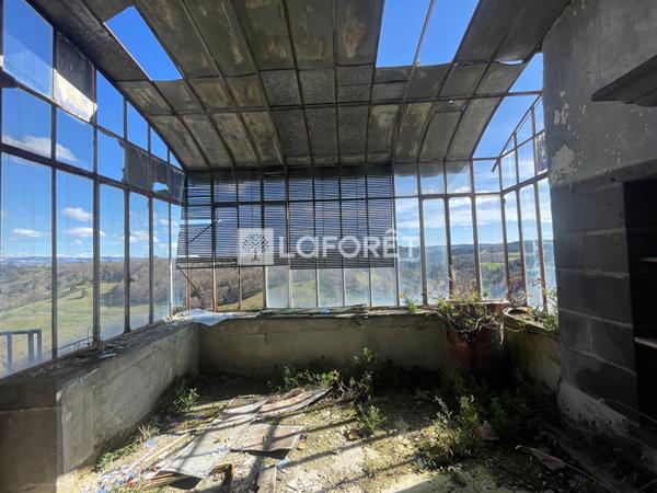 Achat maison Saint-Flour - 8 pièce(s) - 260 m² - 129 000 €