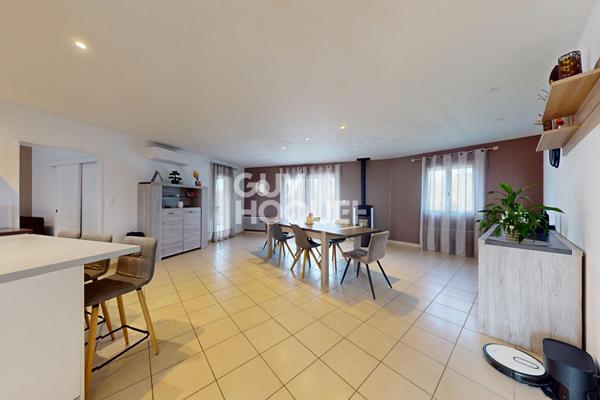 Agréable maison de plain-pied de 110 m² prête à vivre