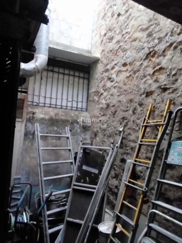 Fonds de commerce à la Croix Rouge