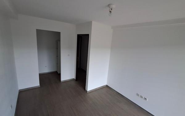 Appartement à vendre    1 pièce • 46,03 m2 Cayenne