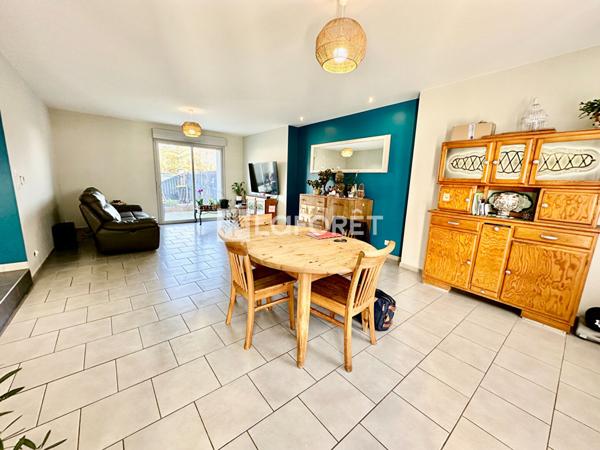 Achat maison près de LA TOUR DU PIN - 5 pièce(s) - 128 m² - 239 000 €