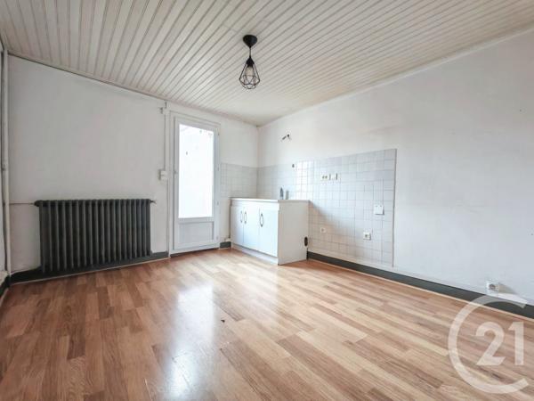 Maison à vendre  3 pièces - 107,78 m2 BELLEY - 01