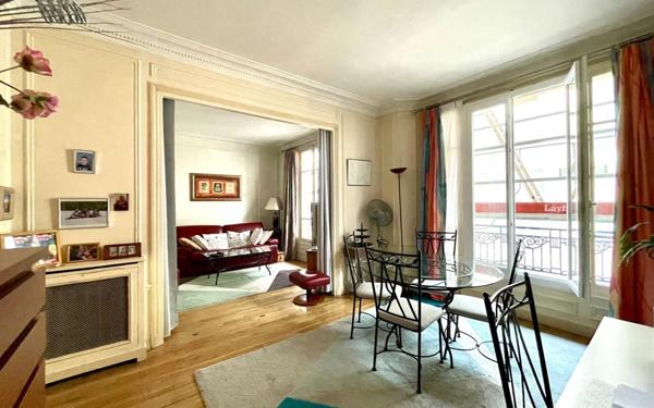 Appartement à vendre    3 pièces • 66,78 m2 Paris 17