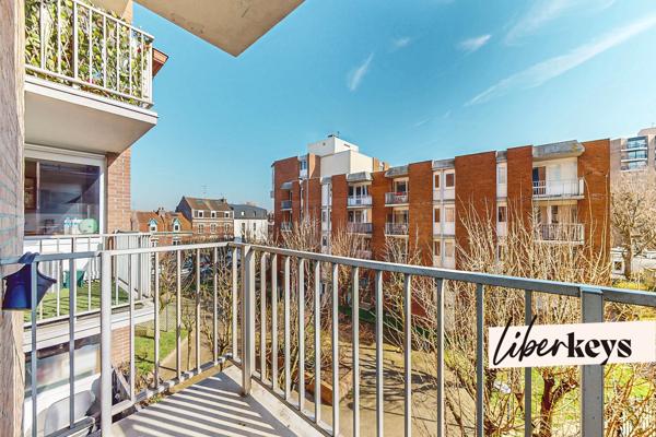 Studio 32 m2 - balcon - parking 