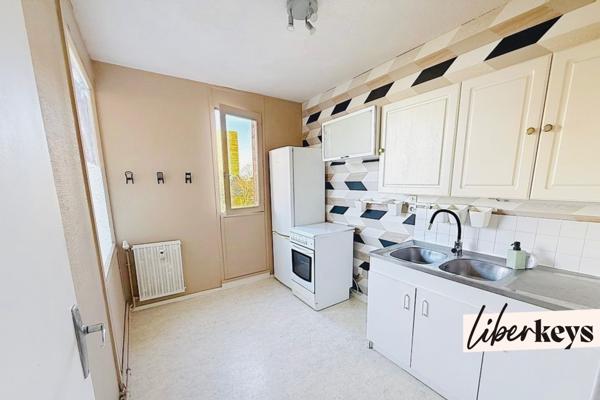 Studio 32 m2 - balcon - parking 