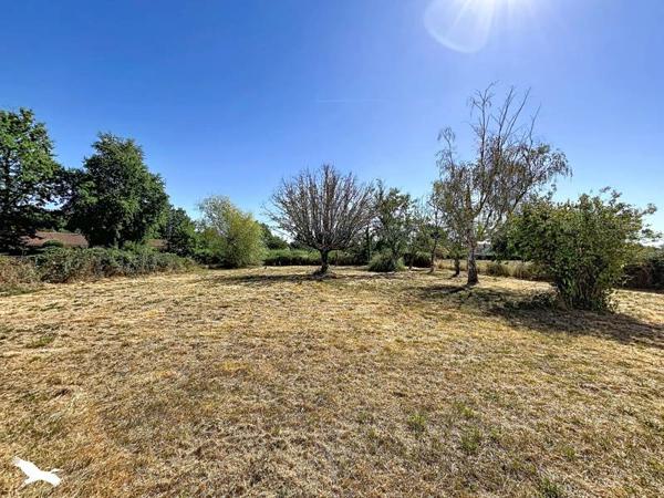 Maison à vendre 147 960 € Le Dorat 3 p 121,7 m² DPE D