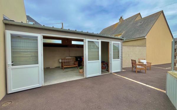 Maison à vendre    5 pièces •  Saint-Marcouf