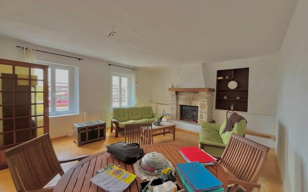 Maison à vendre    5 pièces •  Saint-Marcouf