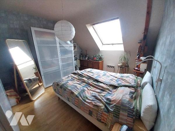 A VENDRE, LE GENEST-SAINT-ISLE !