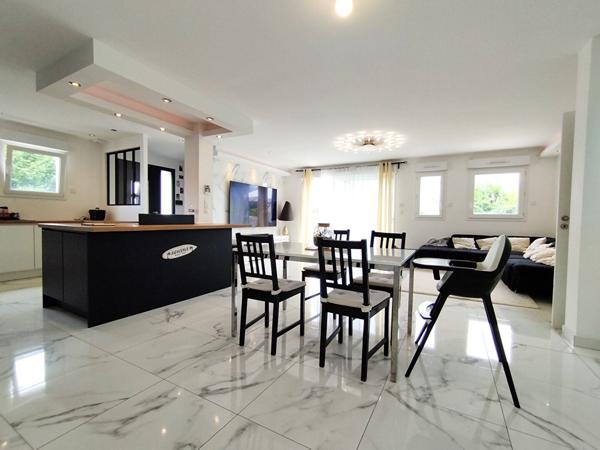 Maison La Ville Aux Dames 6 pièce(s) à 10min de Tours, gare TGV, école, crèche, collège, lycée, bus, tram