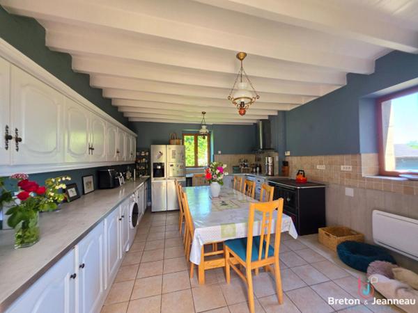Superbe Propriété sur 2 hectares Secteur Bais