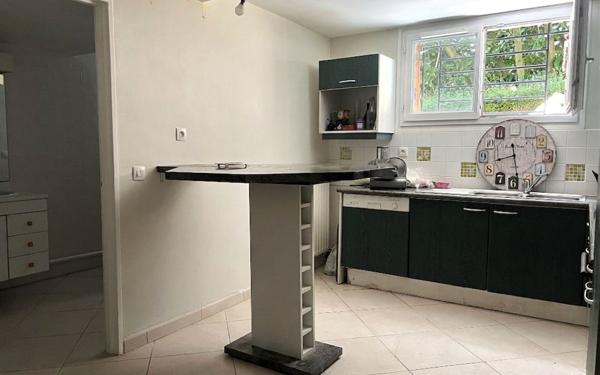 Maison à vendre    8 pièces • 265 m2 Deuil-la-Barre