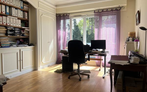 Maison à vendre    8 pièces • 265 m2 Deuil-la-Barre