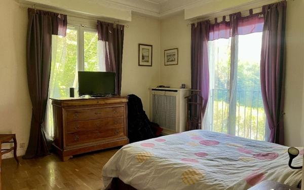 Maison à vendre    8 pièces • 265 m2 Deuil-la-Barre