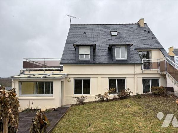 Maison a Vendre à QUIMPER, en Finistère Sud (29), en EXCLUSIVITE, au Calme en impasse, Vue déga...