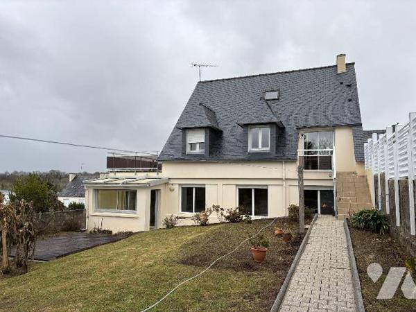 Maison a Vendre à QUIMPER, en Finistère Sud (29), en EXCLUSIVITE, au Calme en impasse, Vue déga...