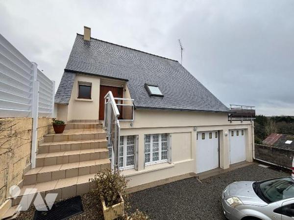 Maison a Vendre à QUIMPER, en Finistère Sud (29), en EXCLUSIVITE, au Calme en impasse, Vue déga...