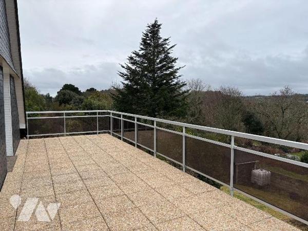Maison a Vendre à QUIMPER, en Finistère Sud (29), en EXCLUSIVITE, au Calme en impasse, Vue déga...