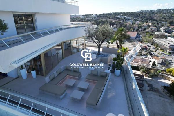 Vente appartement 7 pièces 06270 - Villeneuve Loubet