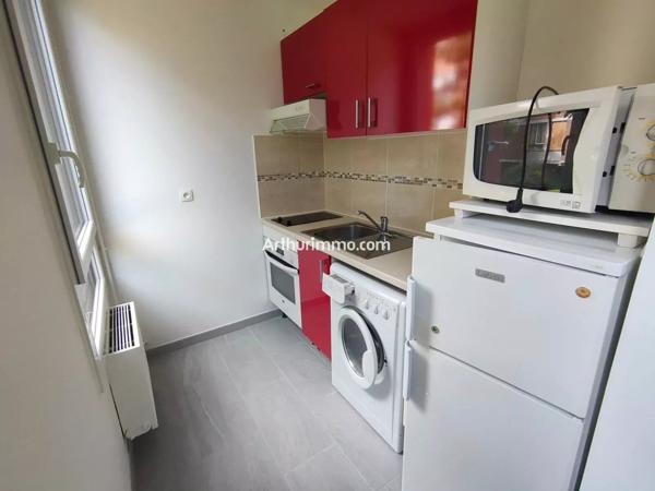 Location                                                      Appartement
                        
                     1 pièces                      30 m2                     à Sucy-en-Brie