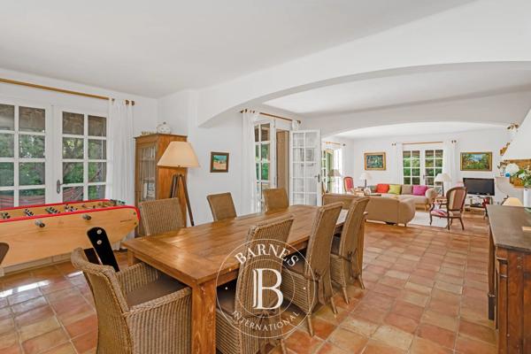 Grimaud, Maison 6 Chambres -  210 m² à vendre