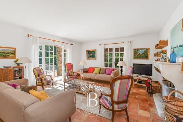 Grimaud, Maison 6 Chambres -  210 m² à vendre