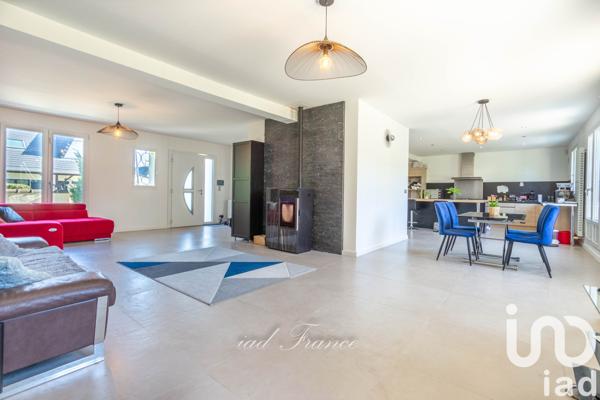 Maison à vendre 8 pièces 230 m² Orgeval