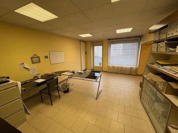 Appartement de 37m² et local commercial de 56m²