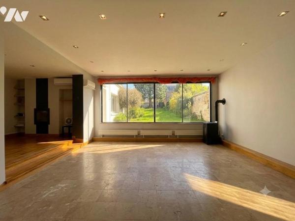 CAMBRAI HYPER-CENTRE – Prestigieuse Demeure Bourgeoise de 1930 (374 m²) | DPE C (PAC) | Jardin & Pot