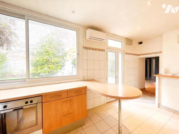 CAMBRAI HYPER-CENTRE – Prestigieuse Demeure Bourgeoise de 1930 (374 m²) | DPE C (PAC) | Jardin & Pot