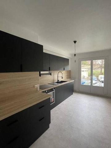 Appartement 5 pièces                                        - 43000 Le Puy-en-Velay Réf : 12330