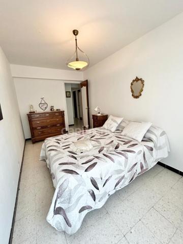 SETE (34) Appartement, 4 pièces avec place de parking et cave situé plein centre ville