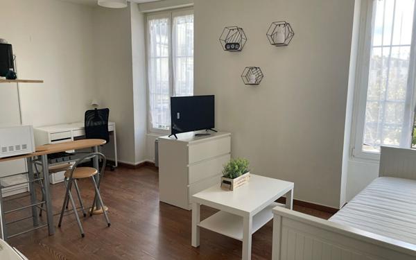 Appartement à louer    1 pièce •  Vichy