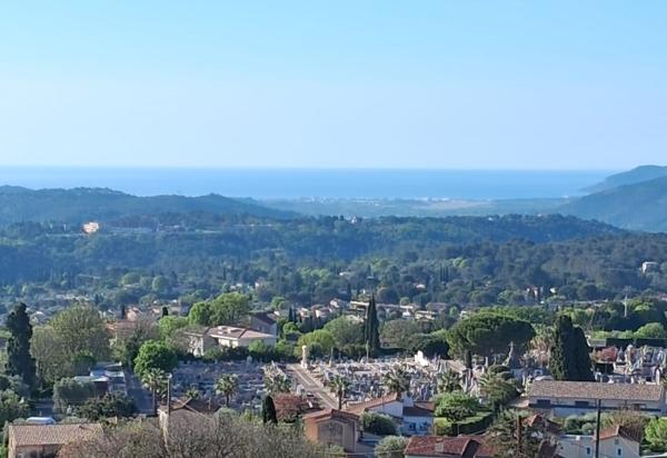 Appartement 3 pièces - 63m² - vue dégagée - GRASSE