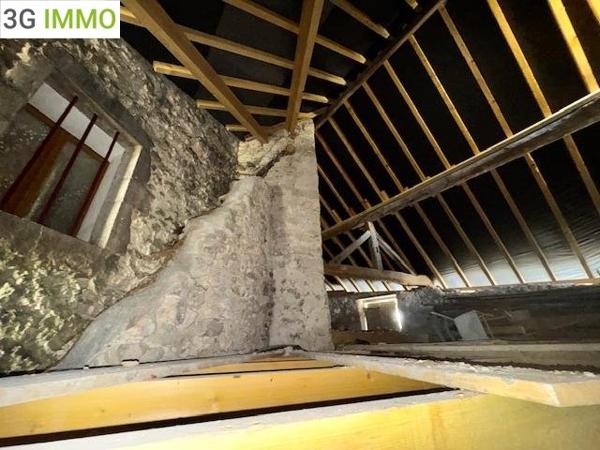 Vente / Maison en pierre
