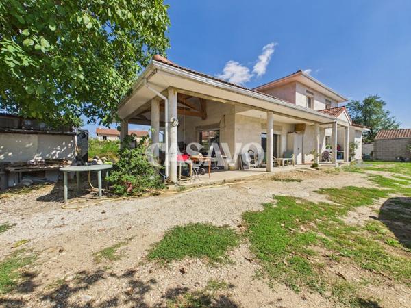 Vente Maison 6 pièces de 175m² - 38230 Tignieu-Jameyzieu