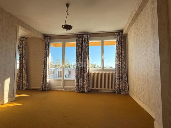 Vente Appartement74 m² - 3 Pièces - GRANVILLE (50400)